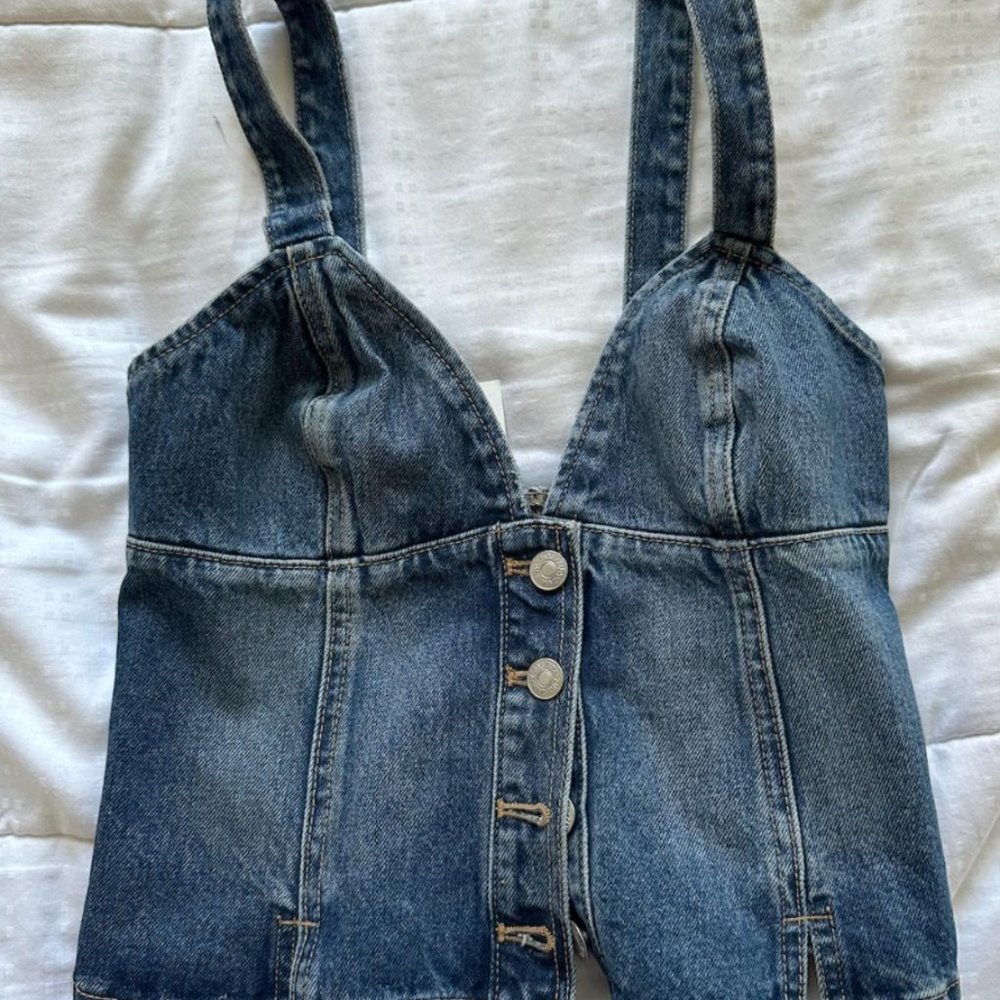 NWT Zara Jean Top